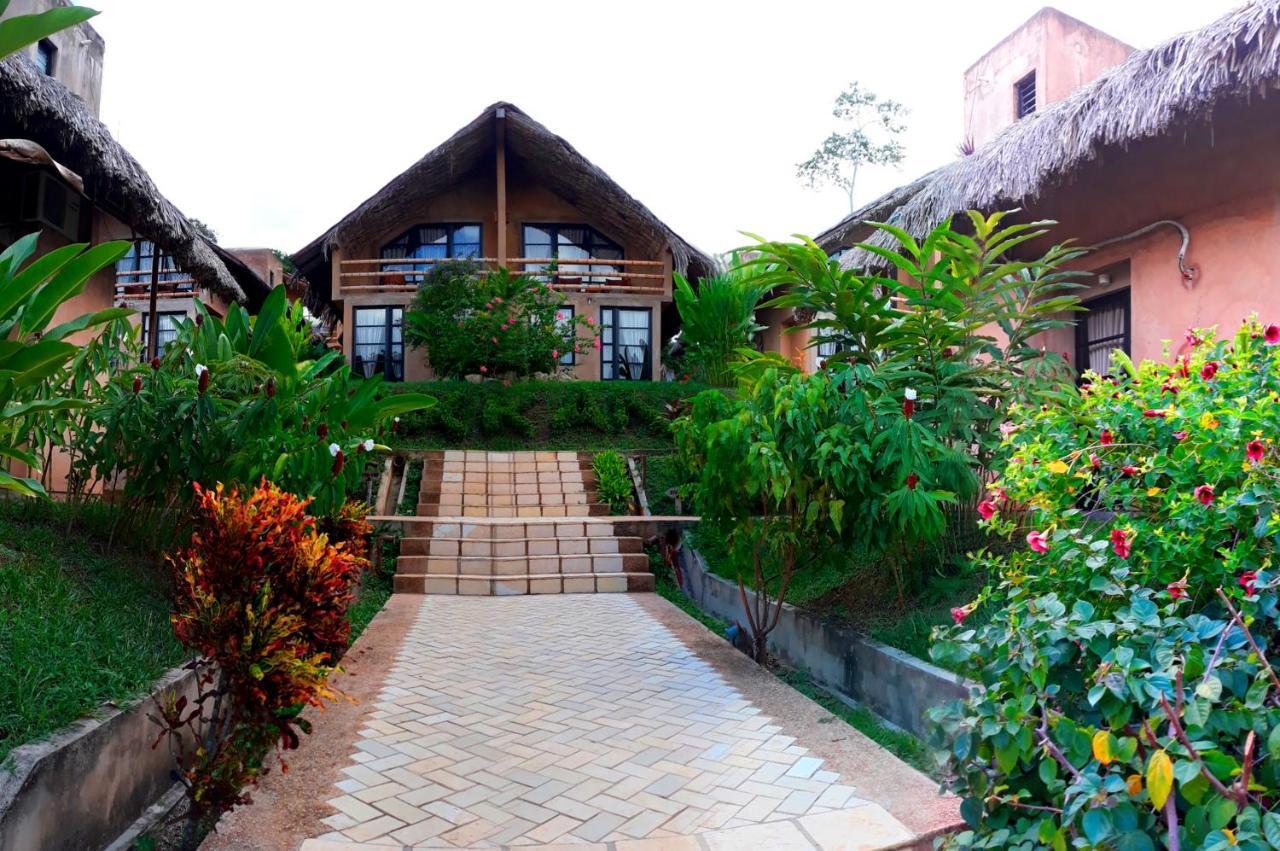 Axkan Palenque, Shows En Vivo & Gastronomia Mar Y Tierra & Travel Agency Dış mekan fotoğraf