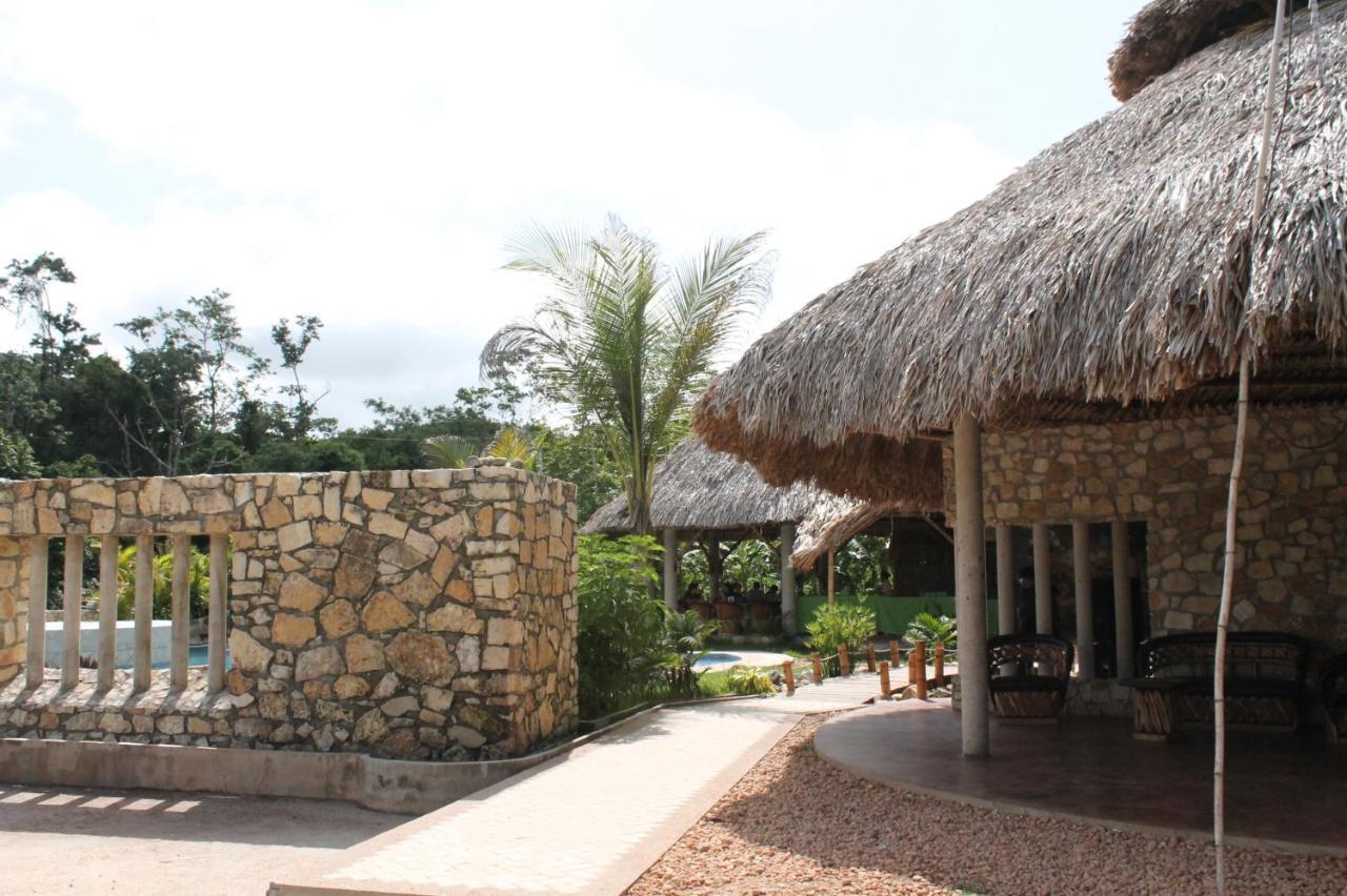 Axkan Palenque, Shows En Vivo & Gastronomia Mar Y Tierra & Travel Agency Dış mekan fotoğraf
